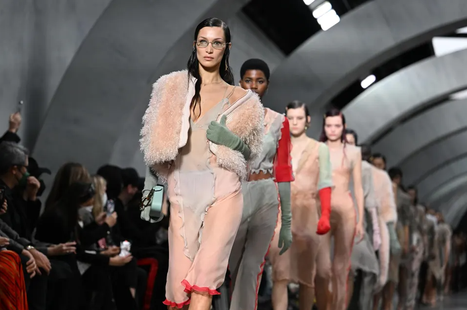 Fashion Industry and Crypto: Style of the Future